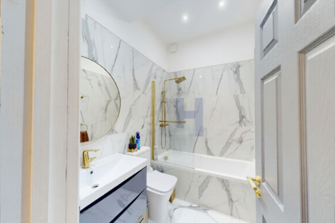 1 bedroom in a house share to rent, Elm Grove Road,Ealing, W5