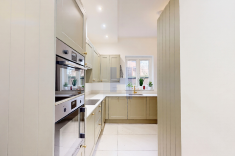 1 bedroom in a house share to rent, Elm Grove Road,Ealing, W5