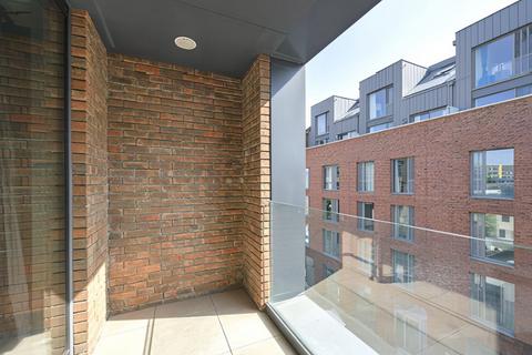 1 bedroom flat for sale, Hatch Building, Berkshire Road, E9