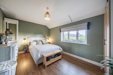 3 bedroom semi-detached house for sale, Miles Hill View, Leeds LS7