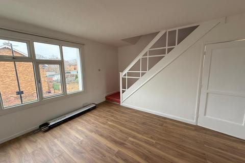 undefined, Stratton Close, Hounslow TW3