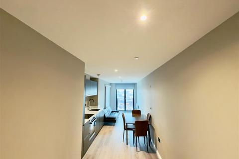1 bedroom apartment for sale, Springwell Gardens, Whitehall Road, Leeds LS12