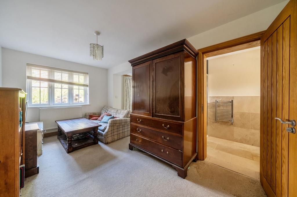 Downstairs Bedroom/snug