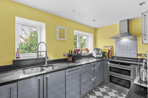 undefined, 41 London Road, High Wycombe HP11