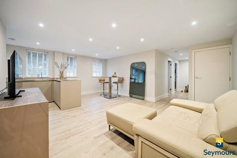 2 bedroom flat for sale, Chertsey Street, Surrey GU1