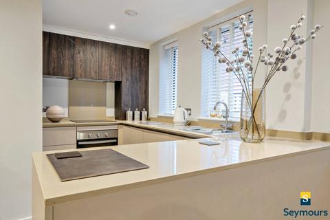 2 bedroom flat for sale, Chertsey Street, Surrey GU1
