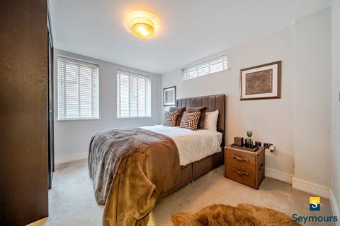 2 bedroom flat for sale, Chertsey Street, Surrey GU1