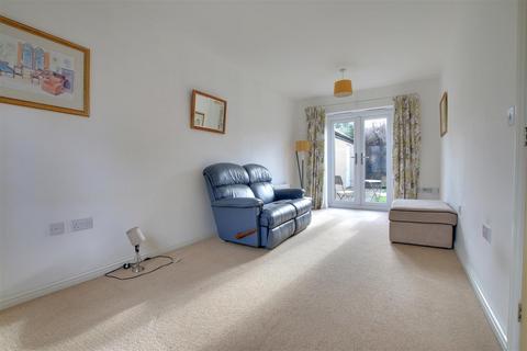 undefined, Wren Close, St. Ives