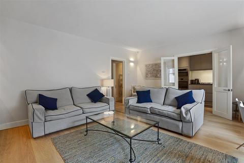 2 bedroom flat to rent, Sulgrave Road, Brook Green, W6