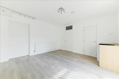 undefined, Kent Lodge, London, SW19