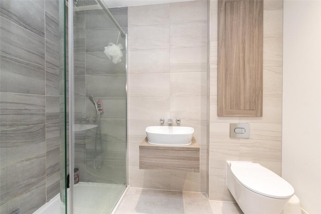 Comrie Avenue 22