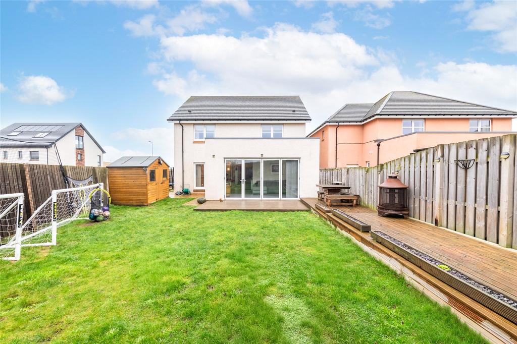 Comrie Avenue 32