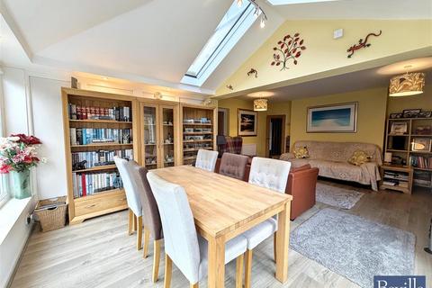 3 bedroom detached house for sale, Lambourne Road, Sonning Common Reading RG4