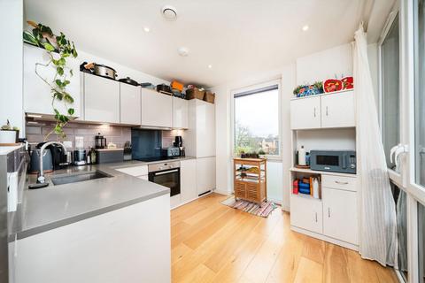 2 bedroom flat for sale, Holman Drive, Southall UB2