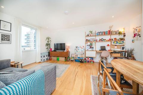 2 bedroom flat for sale, Holman Drive, Southall UB2