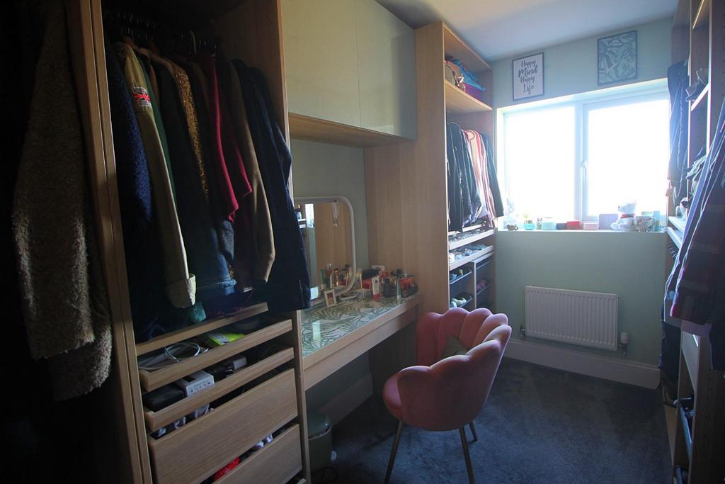Dressing room.JPG