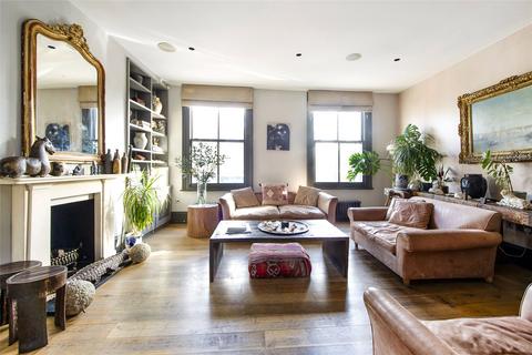 2 bedroom maisonette to rent, Golborne Road, London W10