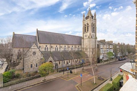 2 bedroom flat for sale, Lambert Road, SW2