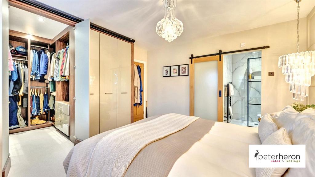 Bedroom 1 (front)