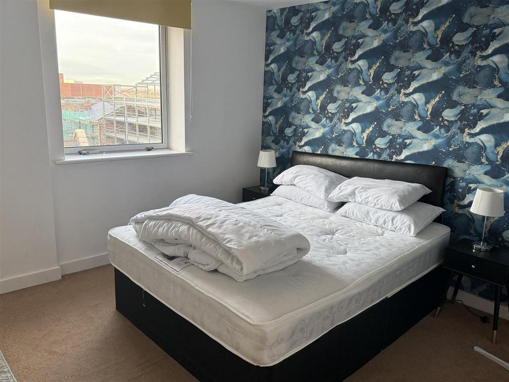 Bed.jpg