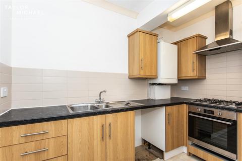 2 bedroom flat to rent, Chesham Street, Brighton