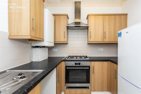 2 bedroom flat to rent, Chesham Street, Brighton