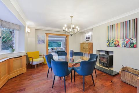 5 bedroom detached house for sale, Moor Lane, Lingfield RH7