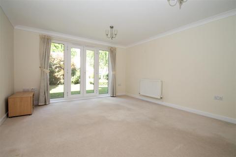 2 bedroom flat to rent, Hazelwood Lane, London N13