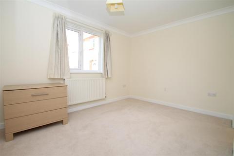 2 bedroom flat to rent, Hazelwood Lane, London N13