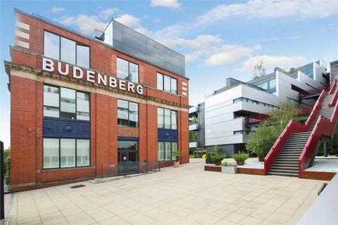undefined, Budenberg, Woodfield Road, Altrincham