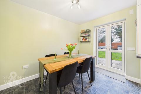 3 bedroom semi-detached house for sale, Starlings' Way, Great Witchingham, Norwich