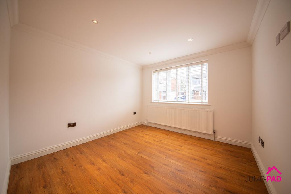 Bedroom 1 Downstairs