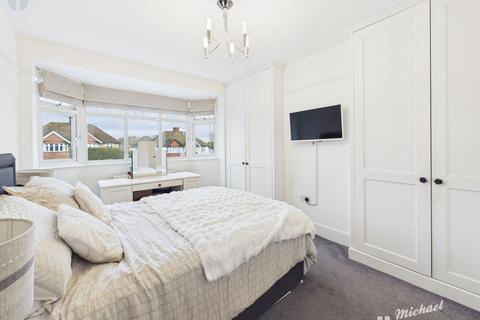3 bedroom semi-detached house for sale, Tring Road, Aylesbury