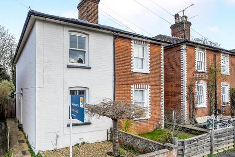 2 bedroom semi-detached house for sale, High Path Road, Surrey GU1