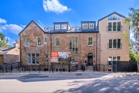 2 bedroom flat to rent, Queen Mary avenue, Queens Park, Glasgow, G42