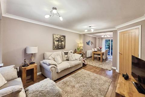 3 bedroom detached house for sale, Robinson Close, Willington