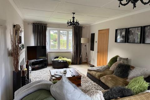 undefined, Glenview Grove, Nab Wood, Shipley, BD18