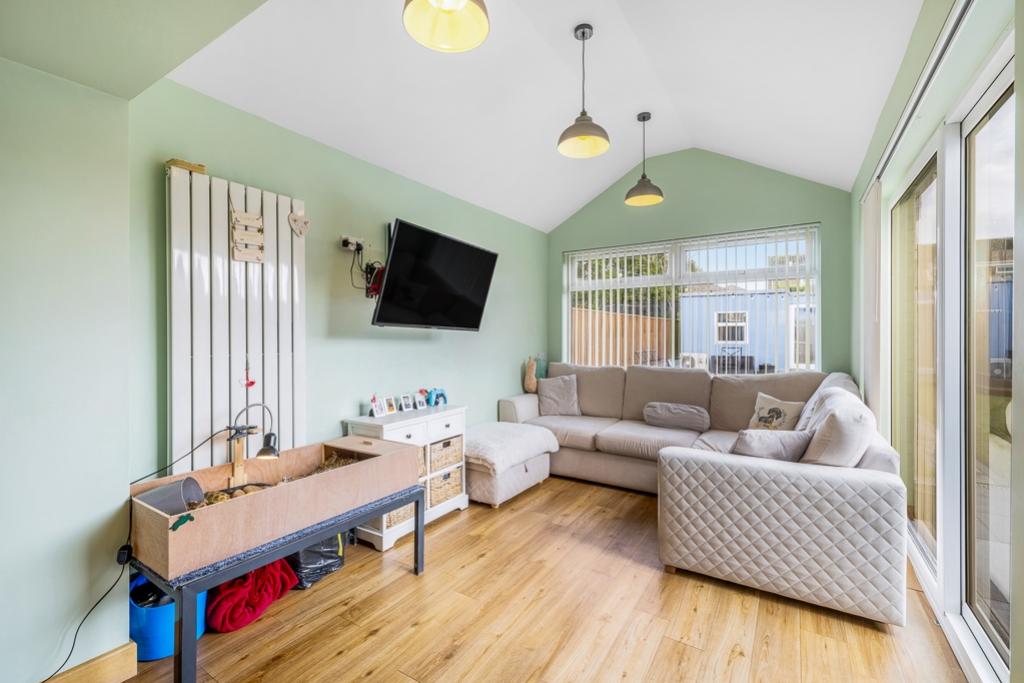 28 Cavendish Drive (Boston)-21
