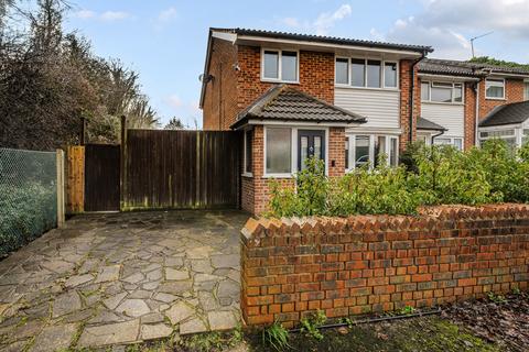 3 bedroom end of terrace house for sale, Arne Grove, Orpington