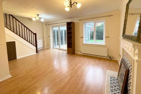 3 bedroom detached house to rent, 7 Barkstone Drive, Herongate, Shrewsbury, SY1 3XT