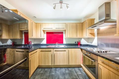 2 bedroom apartment for sale, Calloway House, Coombe Way, Farnborough