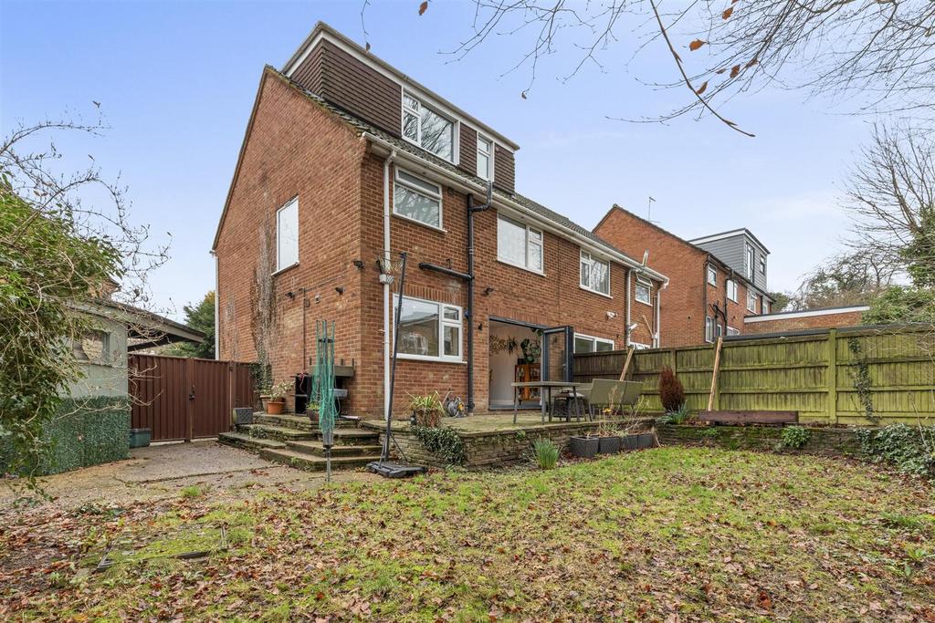 11 Uplands Close, HP13 6 JX-5.jpg