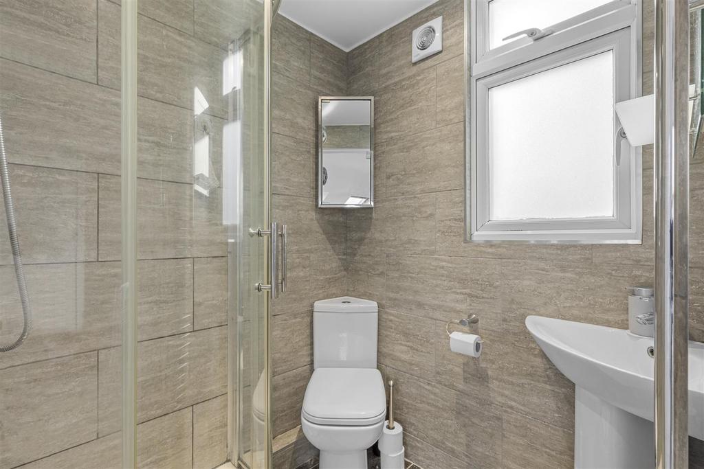11 Uplands Close, HP13 6 JX-13.jpg