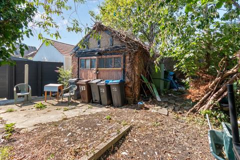 undefined, Worple Road, West Wimbledon SW20