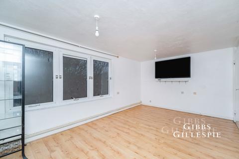 1 bedroom flat to rent, Hilton Close, Uxbridge, Middlesex, UB8