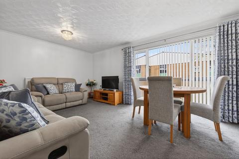 2 bedroom flat for sale, Wern Goch West, Cardiff, South Glamorgan, CF23 7AA
