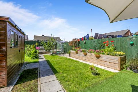 undefined, Heol Mynydd, Pontypridd CF38