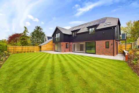 undefined, Verge House, Cat Lane, Stadhampton, Oxford, Oxfordshire, OX44 7UN