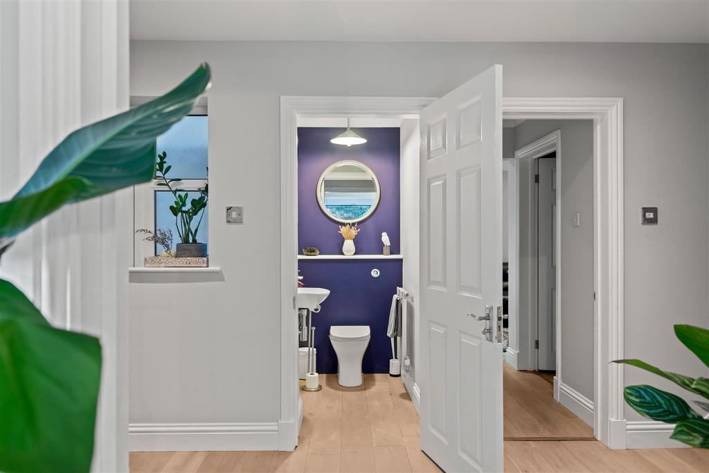 Downstairs wc