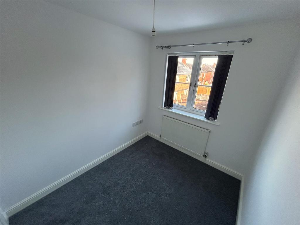 Bedroom 3.JPG